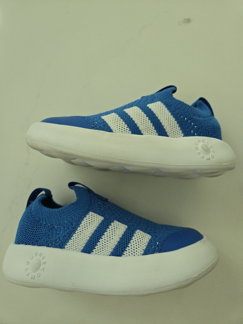 Adidas Kids Blue Knit Slip-On Sneakers Size US 10K β Worn Once